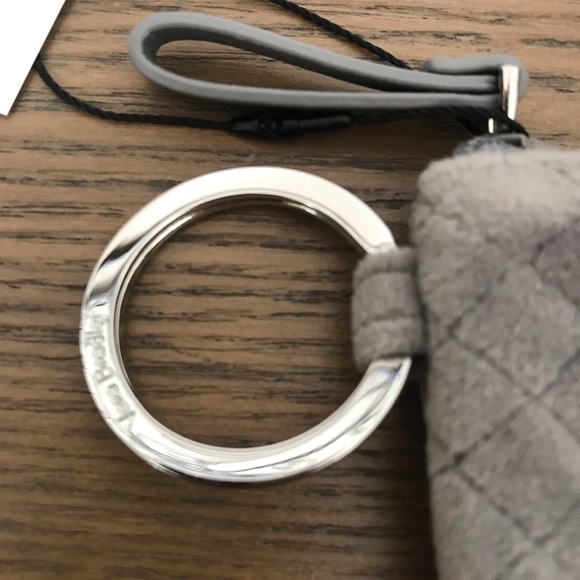 NEW Vera Bradley Zip ID Case Tranquil Gray - Picture 5 of 8